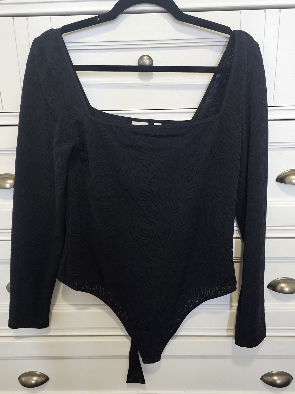 Babaton Aritzia Contour Long-Sleeve Square Neck Bodysuit